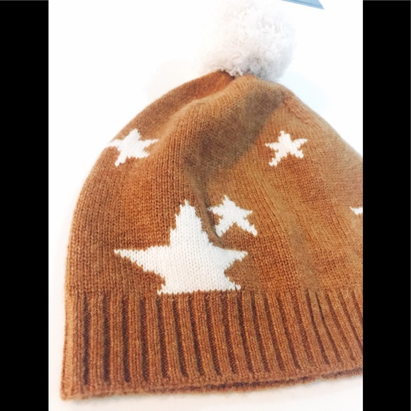 Jcrew cashmere beanie with pom. - Picture 2 of 7